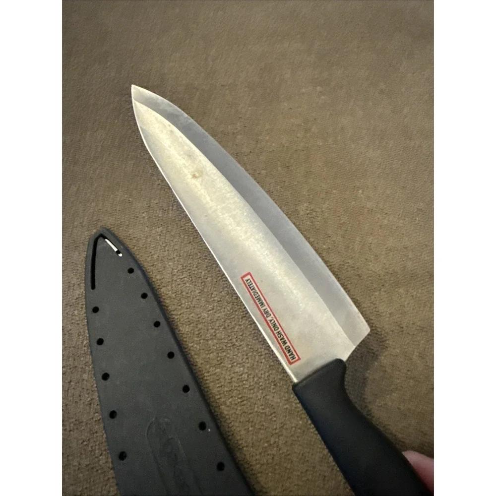 Farberware Edgekeeper 8-Inch Chef Knife with Self-Sharpening Blade Cover (TD)
